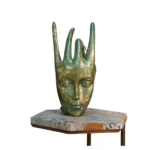 Handmade Resin Female Hand Metallic Green Decorative Face Sculpture For Home Decor 20X22X40 cm (Copy) - Image 3